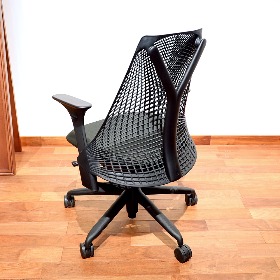 Sayl Chairs