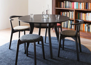 AGILE Circle Dining Table